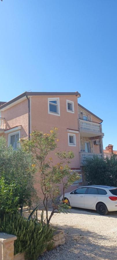 Apartments Vesna Nova Vas  Eksteriør billede